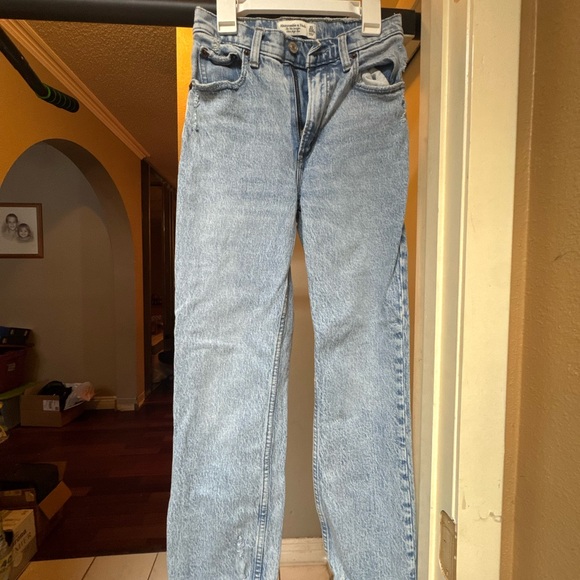 Abercrombie jeans - Picture 4 of 5